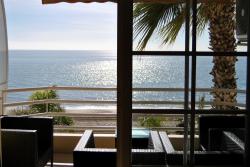 APARTAMENTO FRENTE AL MAR,PRIMERA LINEA Images