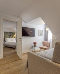 Lisbon Serviced Apartments - Madalena Images