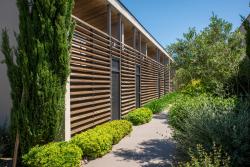 Costa Nera Beach House Images