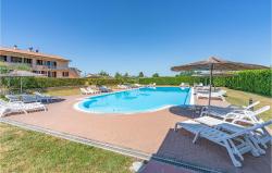 Lovely Apartment In Castiglione Del Lago Images