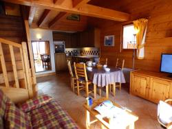 Appartement 5 pièces, skis aux pieds, près des Saisies - 9 personnes, balcon, parking inclus - FR-1-594-216 Images