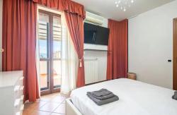 SUITE con 2 Balconi - 6 Guest Images