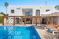 Villa Moai - PlusHolidays Images