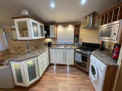 7 Rannoch Row, lovely holiday static caravan for dogs & their owners. Images