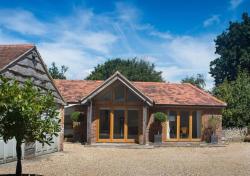 Little Barn at Coppice Barn, Birdham Images