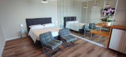 Glamour suite Images