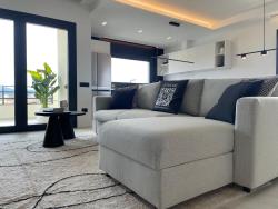 Luxurious High-End 2BR Penthouse+ Terrace+ Great view+ Parking - Historical Centre Images
