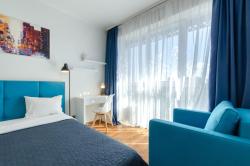 20199AB Smart cozy Apartment nearby with Central Reilway Station Images