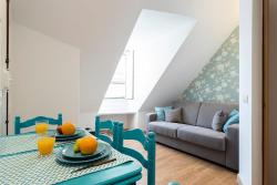 Bright 1 Bedroom Apartment in the Heart of Sunny Lisbon Images