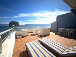 Duplex Apartment Front Sea Images