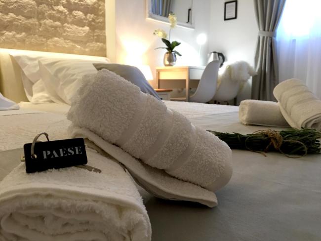Central Split rooms and apartments Paese Images_1