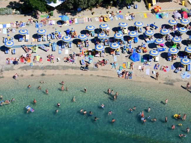 Peaceful Villa in Drivenik with Swimming Pool Images_5