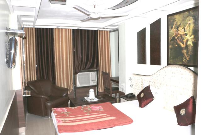 Hotel R K Excellency Images_4