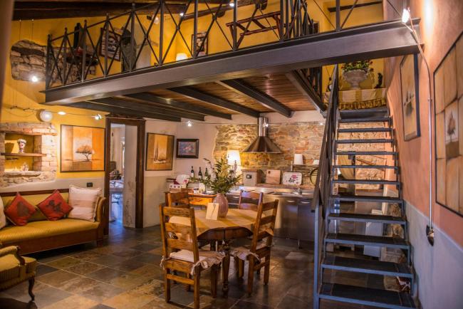 Dimora I Manichei Images_2