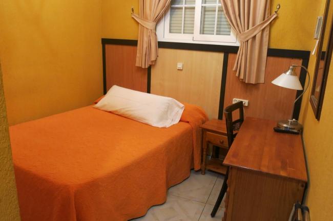 Hostal Don Juan I Images_4
