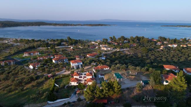 Lofos Vourvourou Images_3