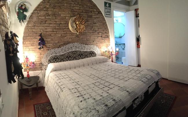 L'Ora delle Streghe b&b centralissimo Images_3
