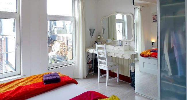 Spacious apartment Pijp Images_1