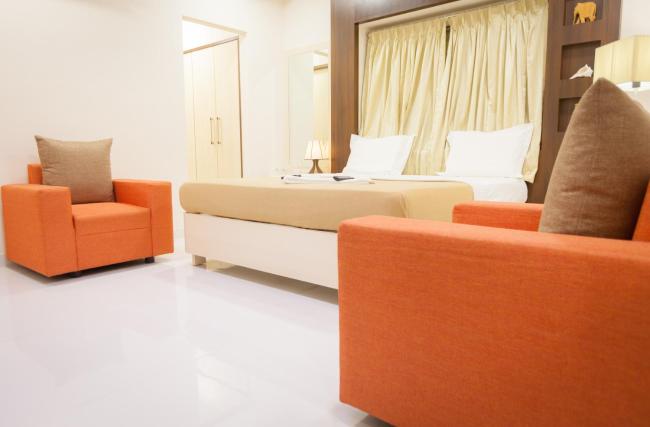 Skb Hotel Grand Days - Fully Vaccinated Staff Images_2