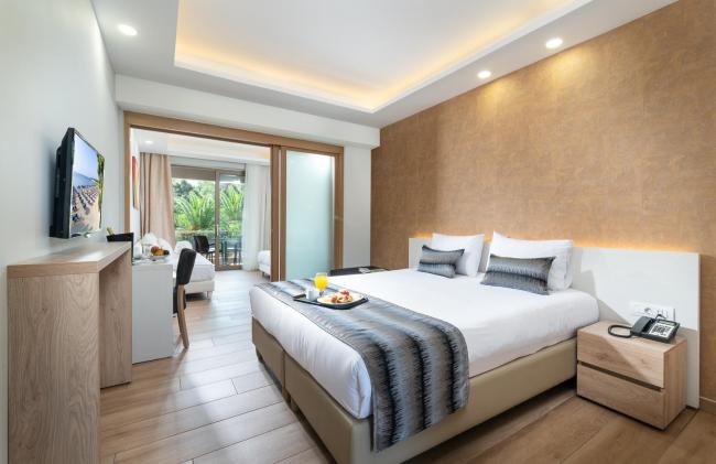 Poseidon Hotel Sea Resort Images_3
