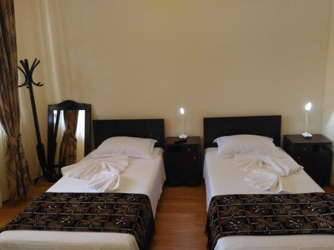 Edelweiss guesthouse, glamping and camping Images_4