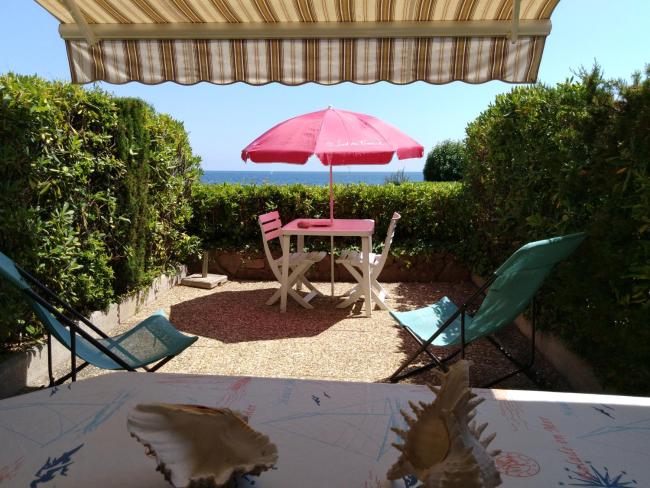 studio pieds dans l'eau Images_2