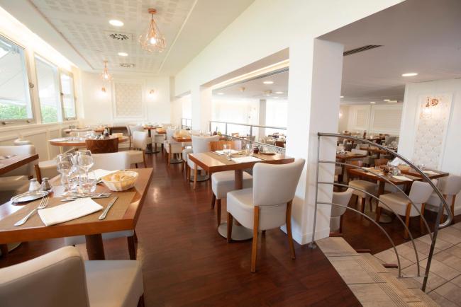 Grand Hotel Images_3