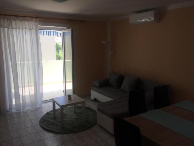 Obiteljski Apartman Filip u blizini plaže za djecu Images_4