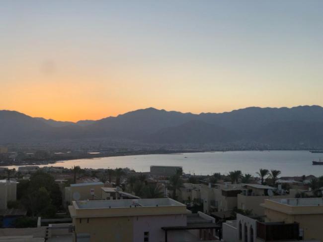 Sea View Coral Suite Images_3