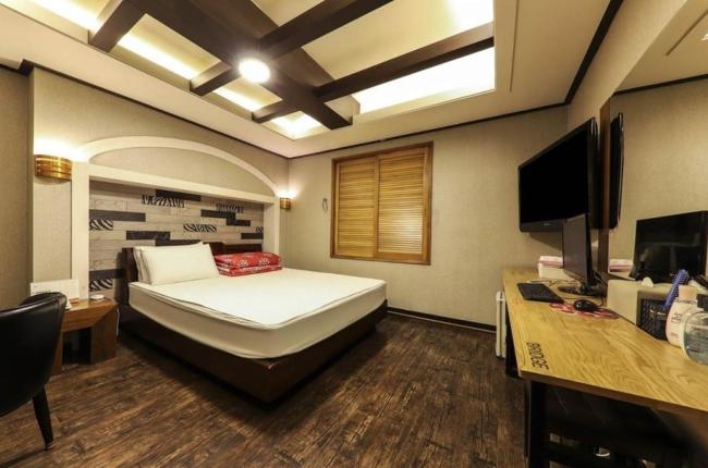 Bridge Hotel Images_5