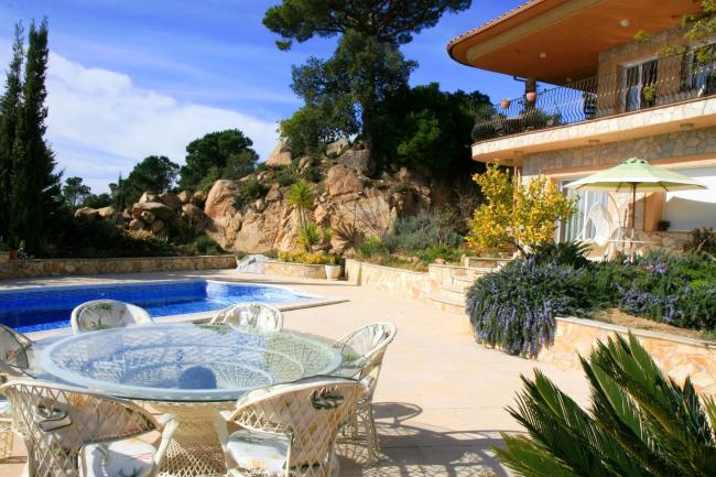 Can Dimas - Pool-BBQ-WiFi Images_4