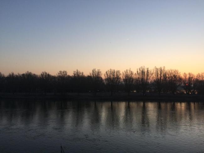 Thuiskomen, genieten aan het water Images_1