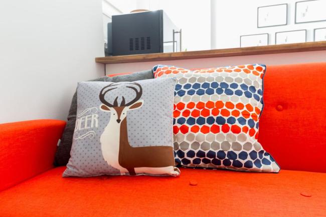 ARMAS 44 - Apartamento de 2 dormitorios, moderno y céntrico, sin ascensor y con posibilidad de garaje Images_1