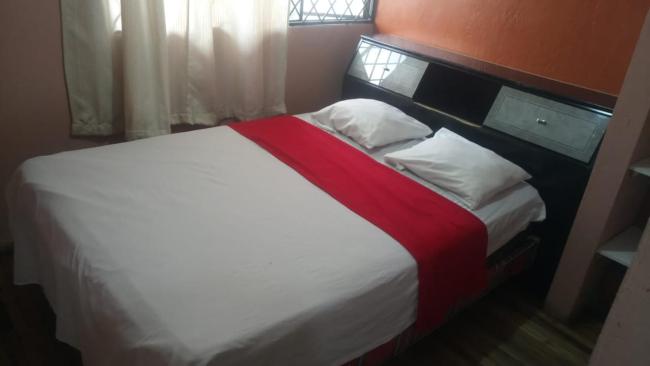 Hostal Atocha Kenedy Images_4