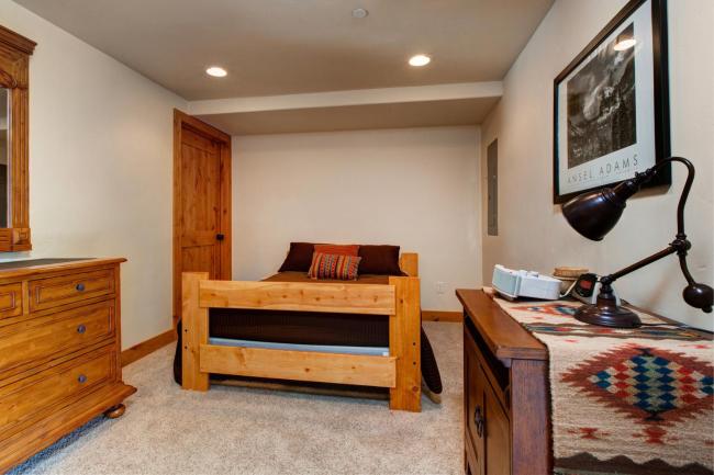 Log Cabin in Park City Images_4
