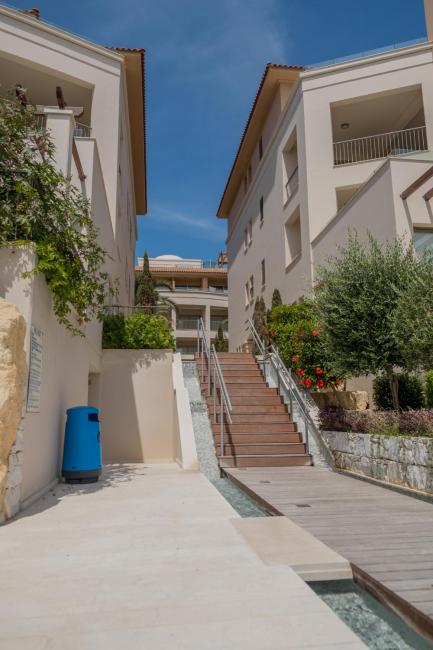 Lighthouse Beach View Apartment Images_4