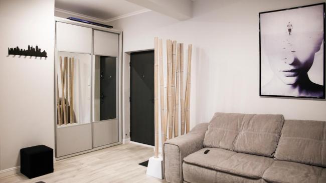 2 Steps Apartment Images_2
