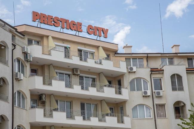 *Prestige City* 1BD Apt. with POOL, n/ Cacao Beach Images_3