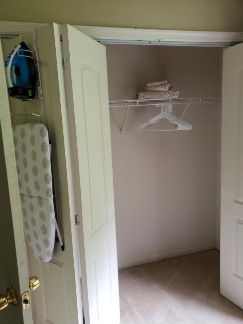 Away from the Hustle and Bustle Images_5