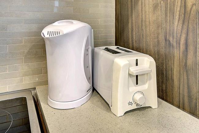 Montreal Mile-End Apartment #203 by Plateau Prime Suite Images_3