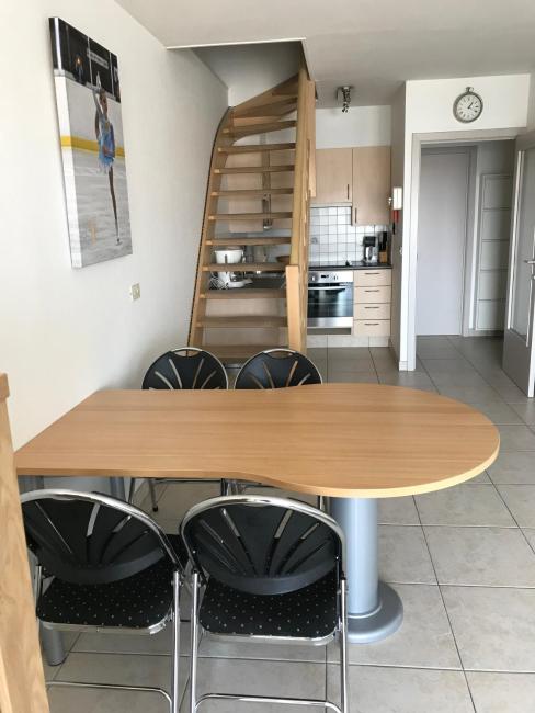 Ambasadeur 0410 Images_5