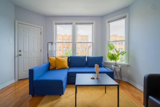 Funky 3BR in Logan Square Near Wrigley HL4 Images_1