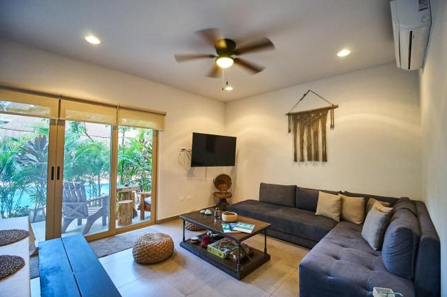 CASA MARGARITA- 5 min to the beach & pool & jacuzzi Images_1