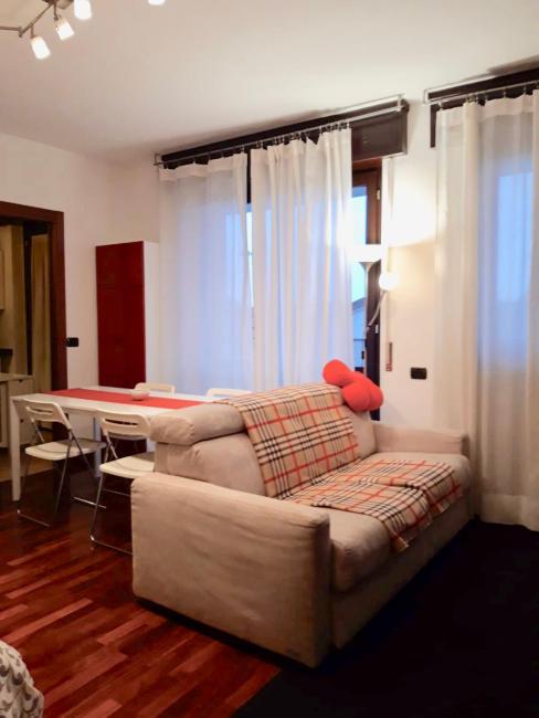 BBKING SARONNO B&B Images_3