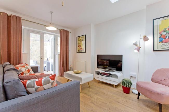 Highbury Fieldway Images_1