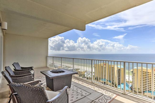 PCB Resort Condo with Balcony Walk to Beach! Images_2