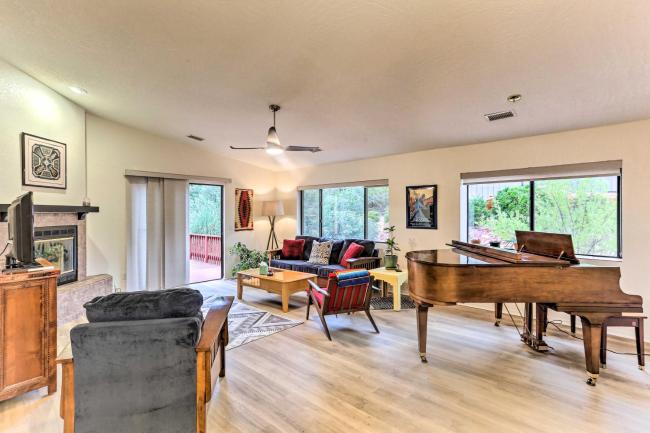 Home with Deck&Views - 8Mi to Red Rock State Park Images_4