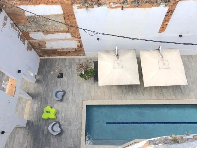 El Palacete Suite 2 for 2 with 1 King Bed and En-suite Bathroom POOL Images_4