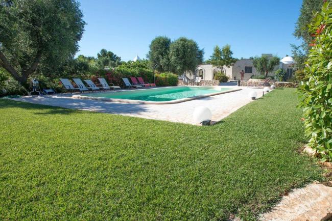 LAVANDA apt with pool at La Corte degli Ulivi Images_1
