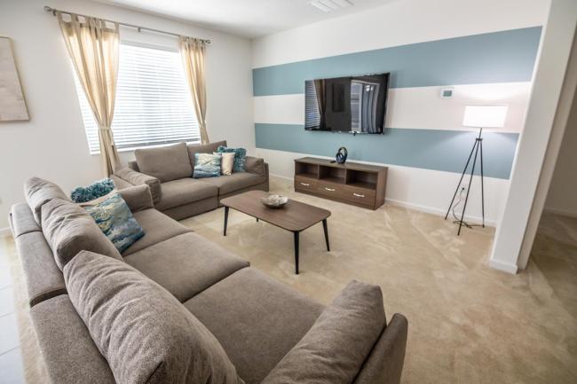 Lamplighter Mobile Park Villa Sleeps 12 with Pool and WiFi Images_3